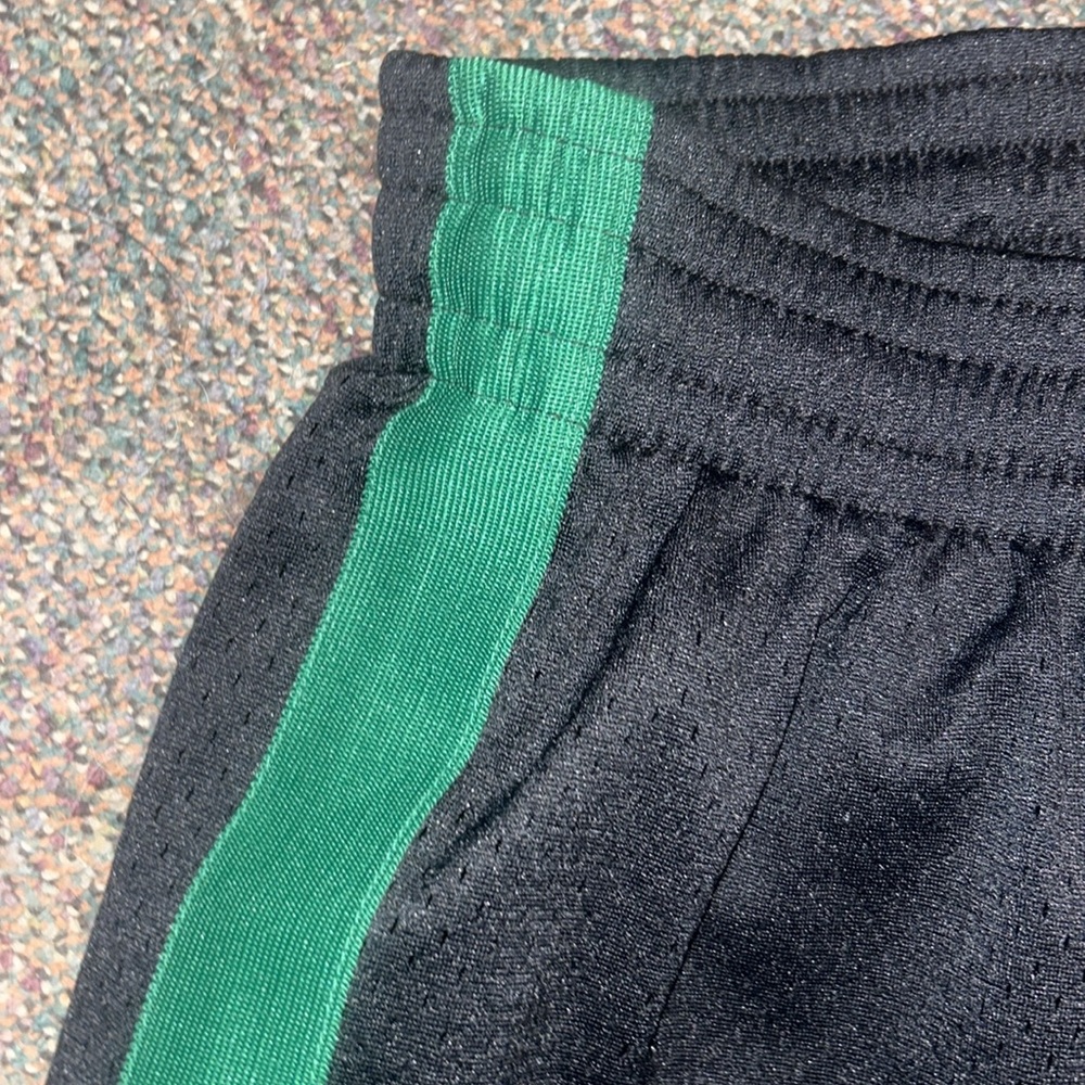 Nike NBA basketball shorts - Picture 4 of 6